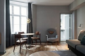 Boutique Hotel SP34