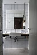Boutique Hotel SP34