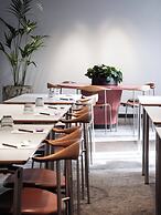 Boutique Hotel SP34