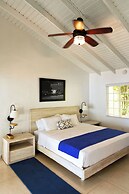 Blue Waters Inn