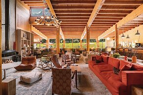 Big Sky Hotel & Spa