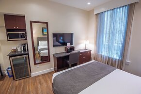 Strathcona Hotel