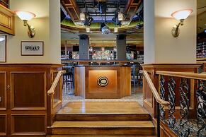 Strathcona Hotel
