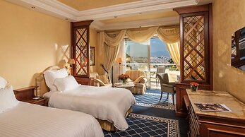 Rome Cavalieri, A Waldorf Astoria Hotel