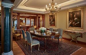 Rome Cavalieri, A Waldorf Astoria Hotel