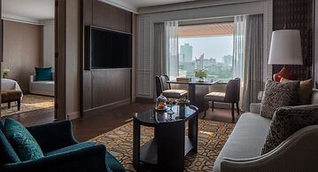 Anantara Siam Bangkok Hotel