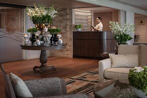 Anantara Siam Bangkok Hotel