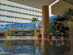 Hotel Los Aluxes