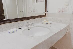 Hotel Los Aluxes