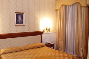 Hotel Genio