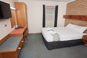Elm Court Motel