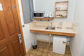 Elm Court Motel