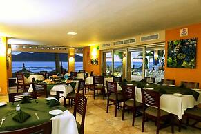 SUITES LAS FLORES BEACH MAZATLAN