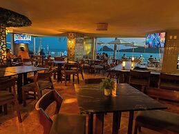 SUITES LAS FLORES BEACH MAZATLAN