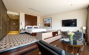 Mandarin Oriental, Santiago