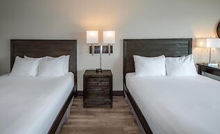 Coast Lonsdale Quay Hotel