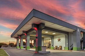 Days Inn by Wyndham Victoria TX East
