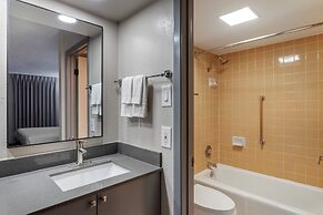 Days Inn by Wyndham Victoria TX East