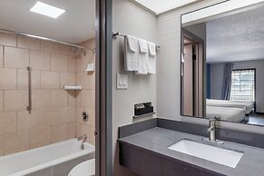 Days Inn by Wyndham Victoria TX East