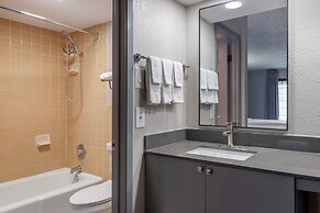 Days Inn by Wyndham Victoria TX East