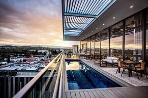 Avani Windhoek Hotel & Casino