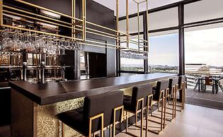 Avani Windhoek Hotel & Casino