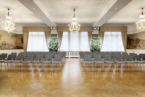 Elite Hotel Savoy
