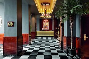 Elite Hotel Savoy
