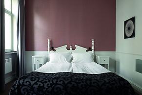 Elite Hotel Savoy