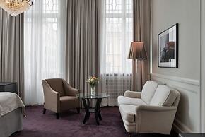 Elite Hotel Savoy
