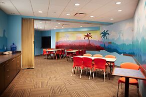 DoubleTree by Hilton Boston North Shore