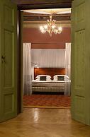 Hotel Saturnia & International