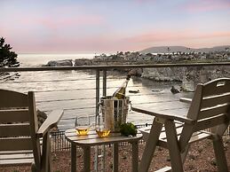 Inn at the Cove