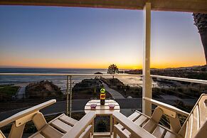 Inn at the Cove