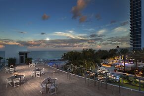 Eden Roc Miami Beach