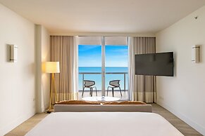 Eden Roc Miami Beach