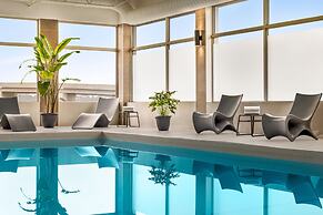 Crowne Plaza Saint John Harbour View by IHG
