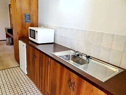 Golden Grain Motor Inn