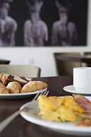 Plaka Hotel