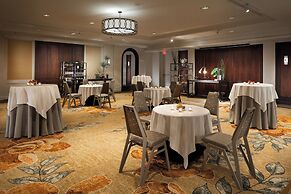 Moana Surfrider, A Westin Resort & Spa, Waikiki Beach