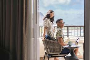 Moana Surfrider, A Westin Resort & Spa, Waikiki Beach