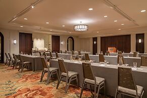 Moana Surfrider, A Westin Resort & Spa, Waikiki Beach