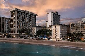 Moana Surfrider, A Westin Resort & Spa, Waikiki Beach