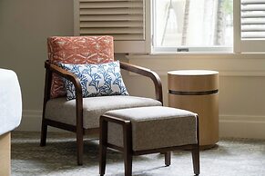 Moana Surfrider, A Westin Resort & Spa, Waikiki Beach