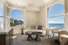 Moana Surfrider, A Westin Resort & Spa, Waikiki Beach