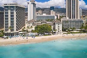 Moana Surfrider, A Westin Resort & Spa, Waikiki Beach