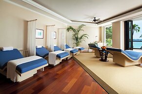 Moana Surfrider, A Westin Resort & Spa, Waikiki Beach