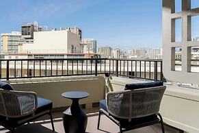 Moana Surfrider, A Westin Resort & Spa, Waikiki Beach