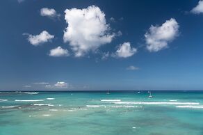 Moana Surfrider, A Westin Resort & Spa, Waikiki Beach