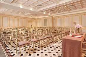 Hotel Regina Louvre